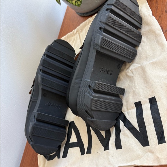 Ganni Women’s Black Lugsole Chunky Loafers - Picture 10 of 10